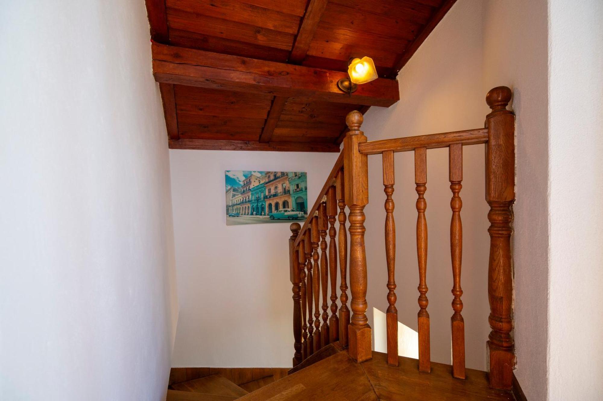 Apartman Viki Stinjan Pula Exterior photo