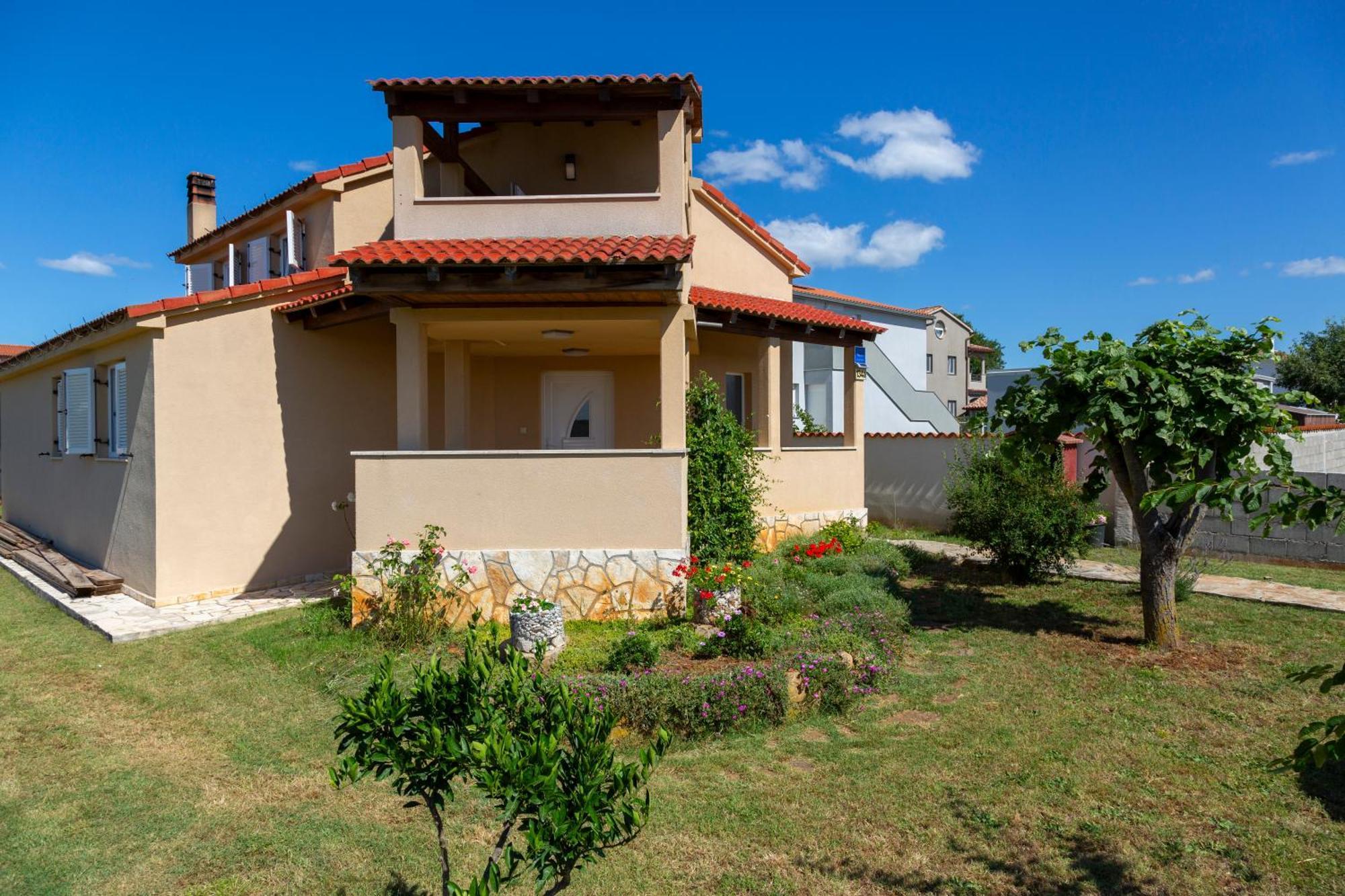 Apartman Viki Stinjan Pula Exterior photo